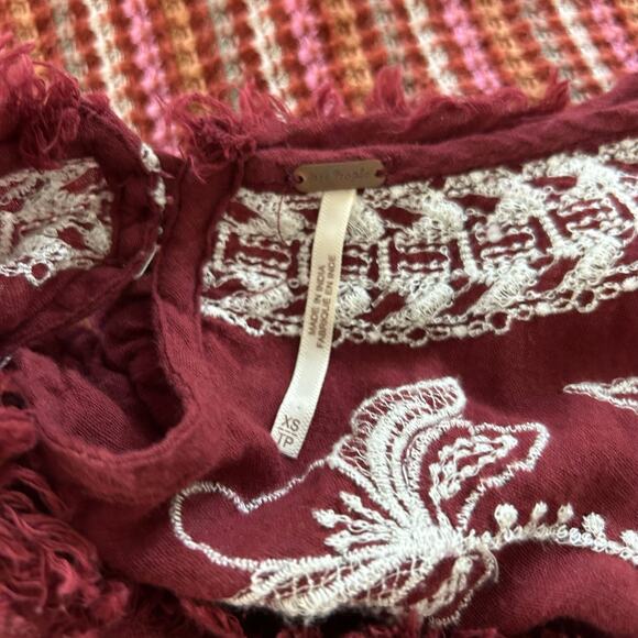 Free People Women Edie Tiered Embroidery Blouse Top Boho Western Red Size XS - Picture 6 of 10